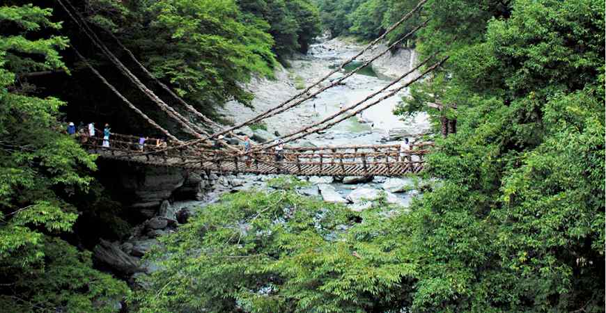 祖谷的蔓橋