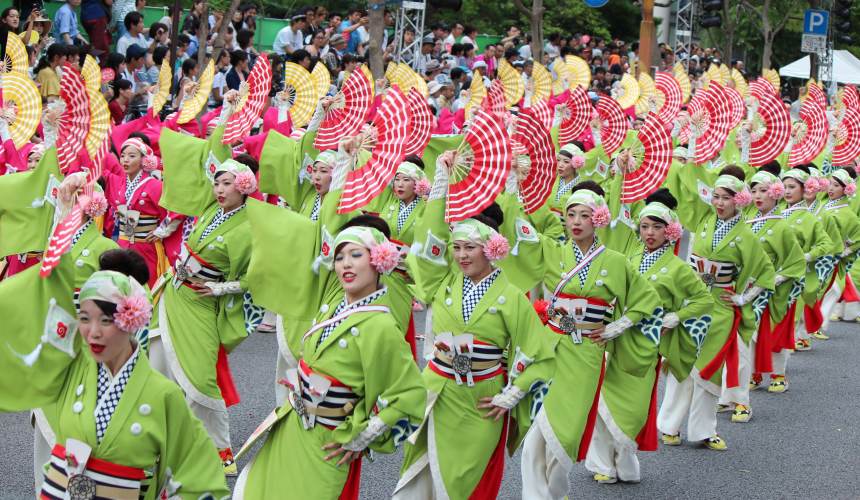 最好玩的夏日祭典 四國高知夜來祭 土佐宴客祭 熱舞不停high翻天 樂吃購 日本